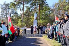 В деревне Мадейки состоялась церемония перезахоронения останков солдат